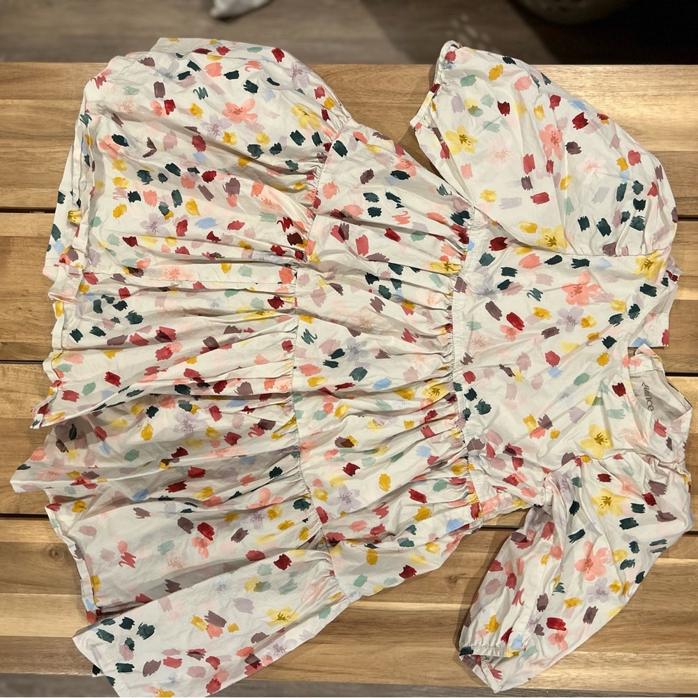 Girls dress